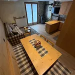 Luxury Teola Apartamento Clevolo